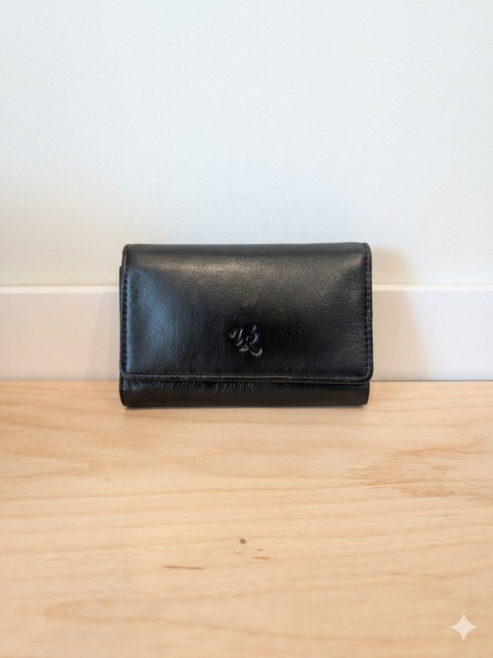Black Leather Trifold Wallet - Unbranded